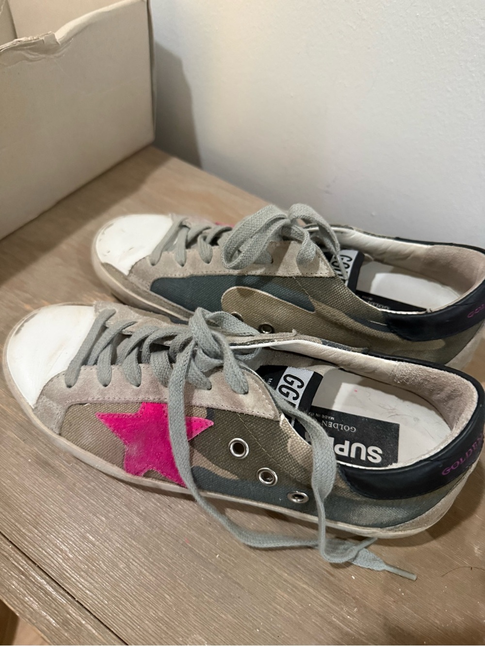 Golden Goose Camou Beige/Tan Sneaker Box